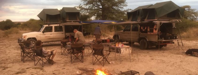 kamperen in kalahari woestijn